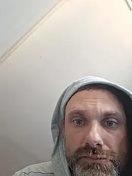 jfro553 online show from 10/28/25, 05:15