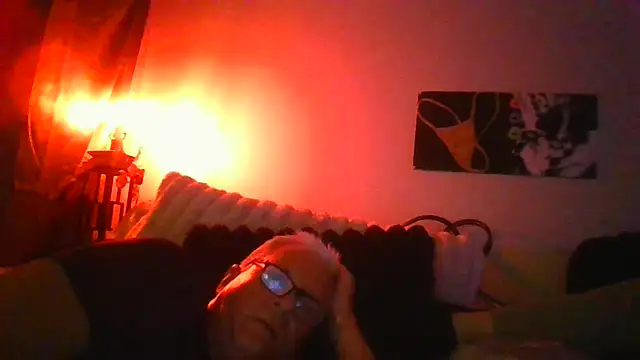 Snapshot of nvthvn555 chatting on 10/11/25, 07:07 nvthvn555 online show from 10/11/25, 07:07