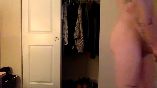 nvthvn555 online show from 04/16/26, 12:11