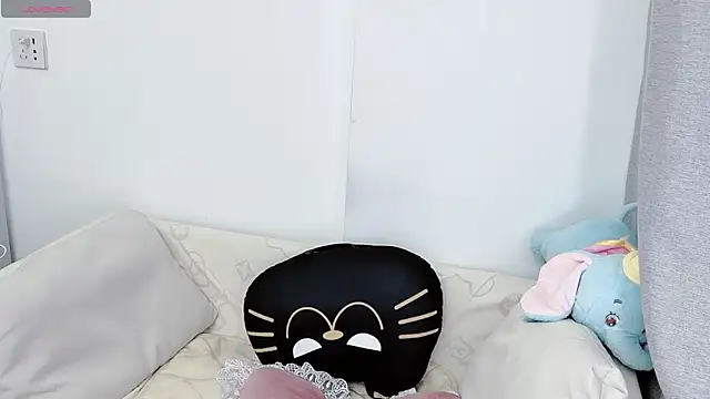 T-TeaR online show from 12/04/25, 12:53