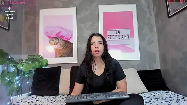 MiaNyxara dh online show from 01/12/26, 07:52