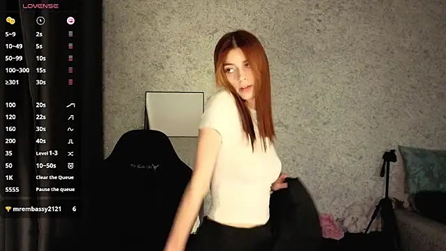 kitti sweett online show from 11/15/25, 07:32