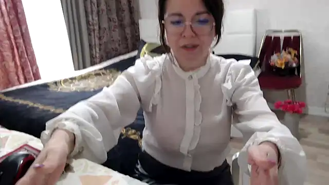 Arisa5000 online show from 04/08/26, 09:53