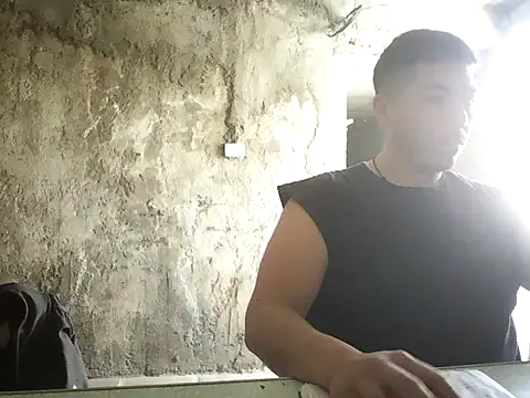 Lucius-08 online show from 10/19/25, 03:23