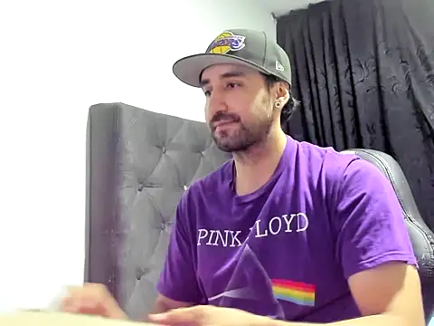 coolfriki online show from 10/26/25, 03:01