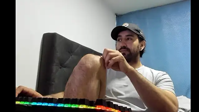 coolfriki online show from 01/19/26, 04:00