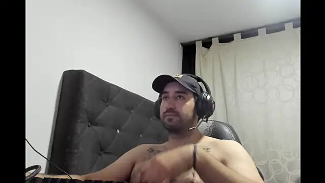 coolfriki online show from 04/06/26, 11:27