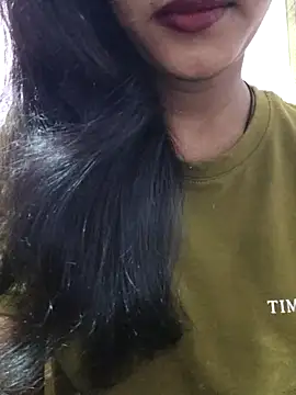 anjali2351 online show from 04/15/26, 02:18