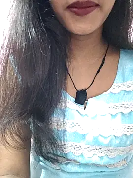 anjali2351 online show from 04/17/26, 06:16