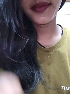 anjali2351 online show from 05/17/26, 10:44