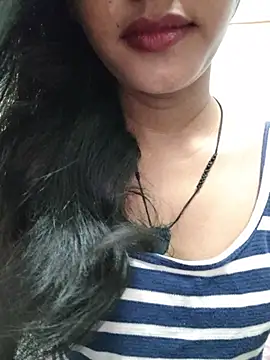 Snapshot of anjali2351 chatting on 07/04/26, 04:29 anjali2351 online show from 07/04/26, 04:29