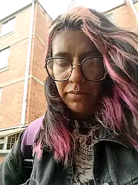 Abby 2-1 online show from 10/27/25, 07:18