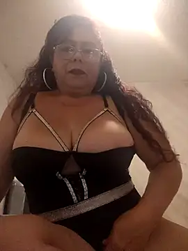 Kamila70 online show from 11/26/25, 04:02