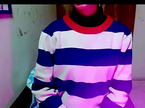 Roiseeee online show from 02/02/26, 10:03