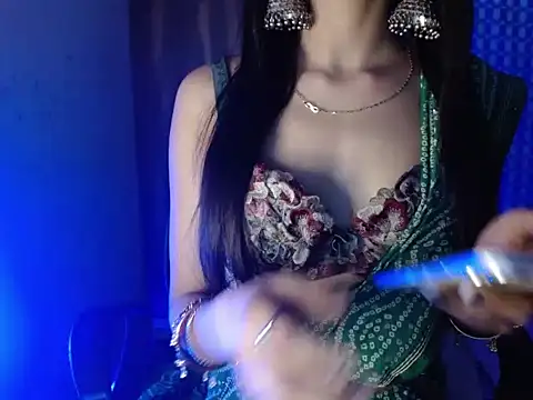 Roiseeee online show from 02/20/26, 06:26