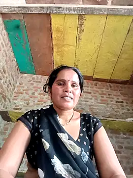 Snapshot of Nm_sanjna chatting on 06/11/26, 03:15 Nm sanjna online show from 06/11/26, 03:15
