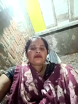 Snapshot of Nm_sanjna chatting on 06/12/26, 03:55 Nm sanjna online show from 06/12/26, 03:55