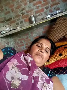 Snapshot of Nm_sanjna chatting on 06/13/26, 05:49 Nm sanjna online show from 06/13/26, 05:49