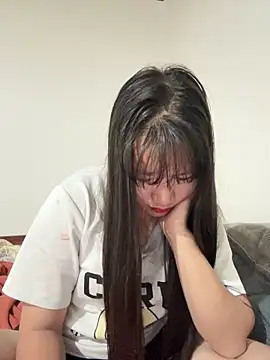 TrangNemo online show from 11/05/25, 10:43