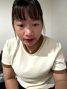 TrangNemo online show from 11/30/25, 12:36