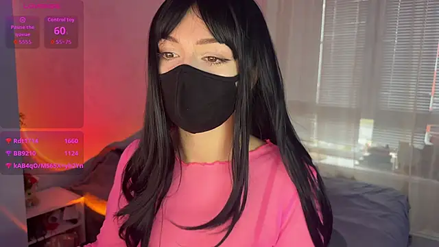  Cats eyes  online show from 10/18/25, 01:56