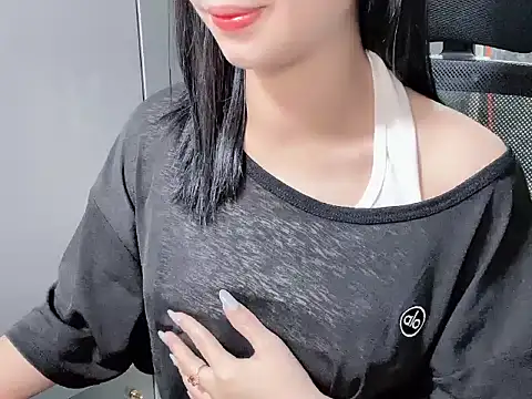 Hellen039 online show from 10/15/25, 03:06
