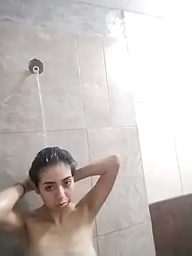 Lollysmile26 online show from 11/22/25, 05:50