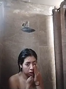 Lollysmile26 online show from 03/05/26, 11:45