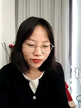 nini10052025 online show from 11/13/25, 01:15