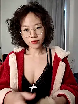 nini10052025 online show from 11/22/25, 01:15