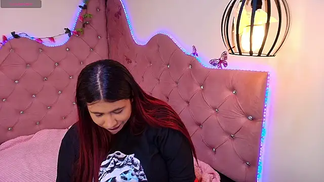 Addyy 02 online show from 03/04/26, 07:42