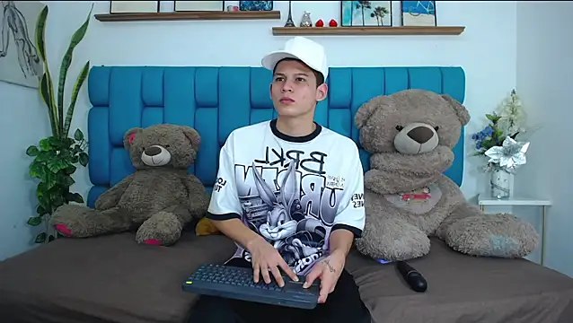 Brian hot online show from 02/28/26, 11:33