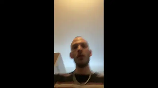 MolleDolle online show from 04/19/26, 05:12