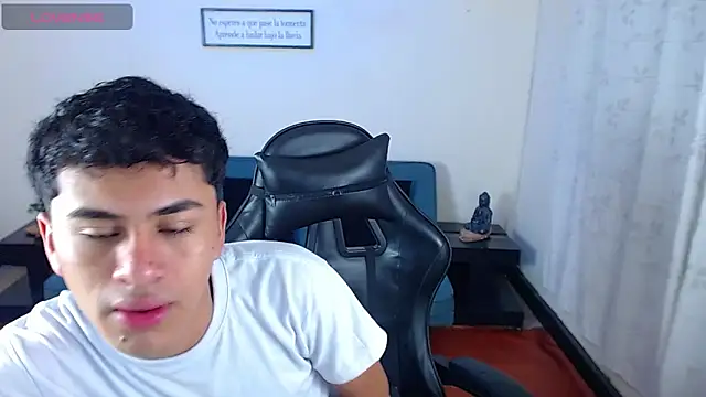 Alancum7 online show from 04/17/26, 01:03