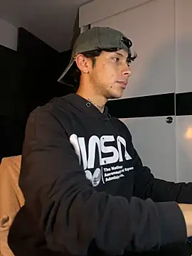 ErosDominant online show from 11/16/25, 05:35