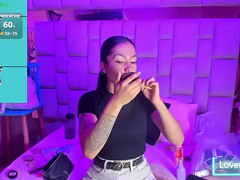 Gisell Squirt  online show from 11/20/25, 12:27