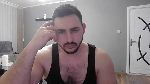 Snapshot of mastermute chatting on 02/02/26, 10:08 mastermute online show from 02/02/26, 10:08