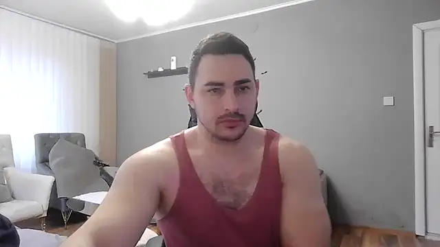 Snapshot of mastermute chatting on 02/13/26, 07:04 mastermute online show from 02/13/26, 07:04