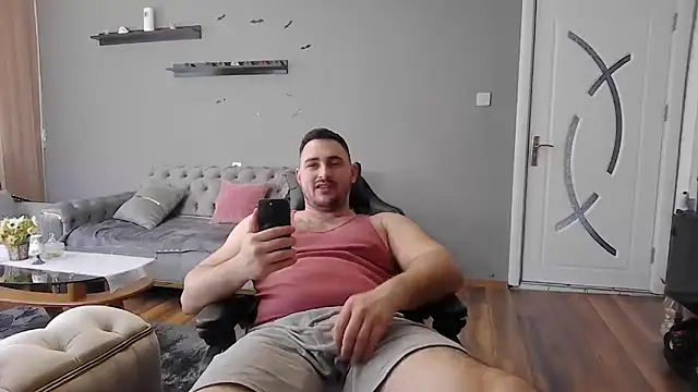 Snapshot of mastermute chatting on 02/23/26, 10:23 mastermute online show from 02/23/26, 10:23