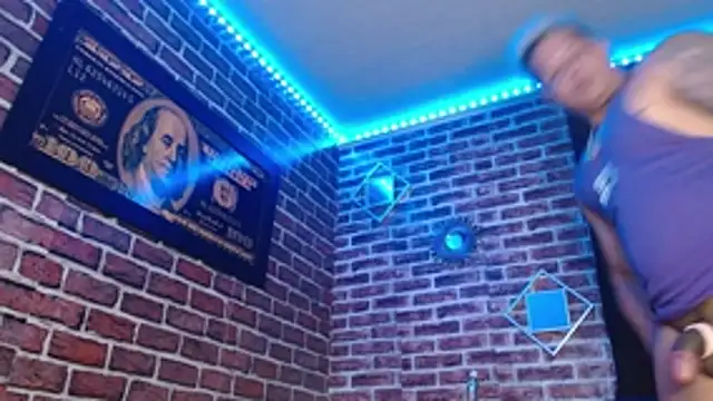 jordan bigcock  online show from 11/02/25, 07:49