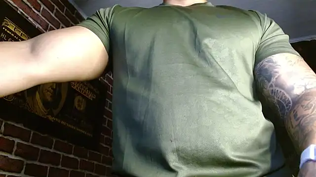 jordan bigcock  online show from 02/09/26, 04:38