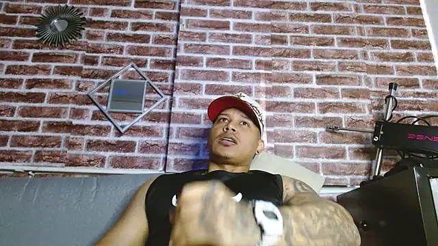 jordan bigcock  online show from 05/12/26, 03:42