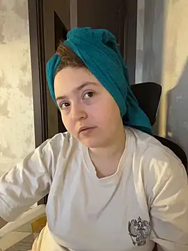 Charming hamster  online show from 01/08/26, 06:48