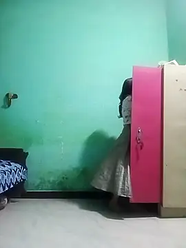 Hornyme18 online show from 10/23/25, 09:52