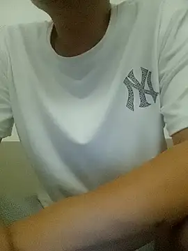 joneslau88 online show from 10/11/25, 03:32