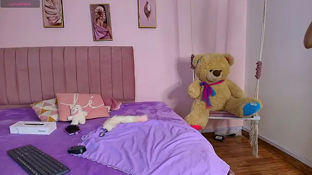 little ellie 1 online show from 02/12/26, 08:48