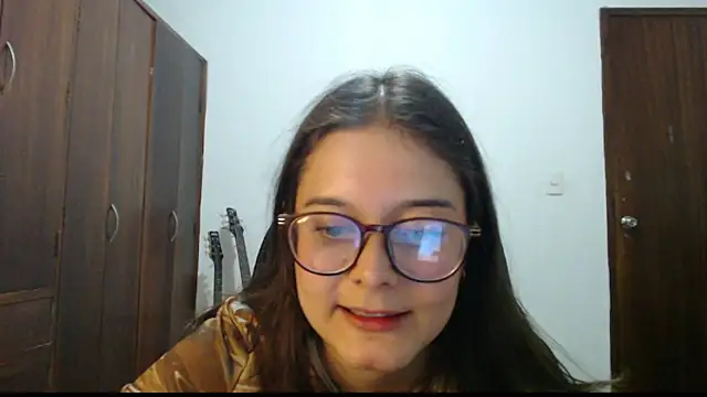 CarlaLorez online show from 03/06/26, 12:07