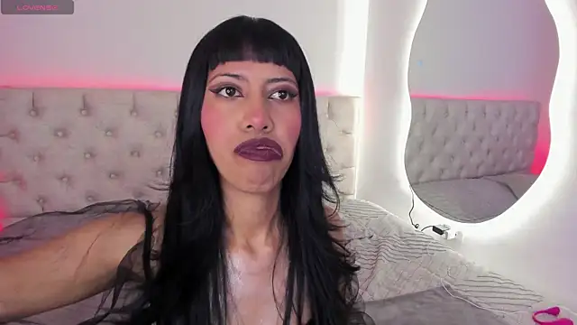 Nina fox 0691 online show from 11/13/25, 12:37