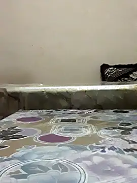 latarak321 online show from 12/22/25, 11:40