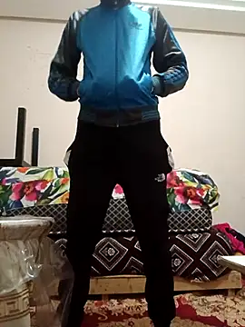 Snapshot of latarak321 chatting on 01/16/26, 09:19 latarak321 online show from 01/16/26, 09:19